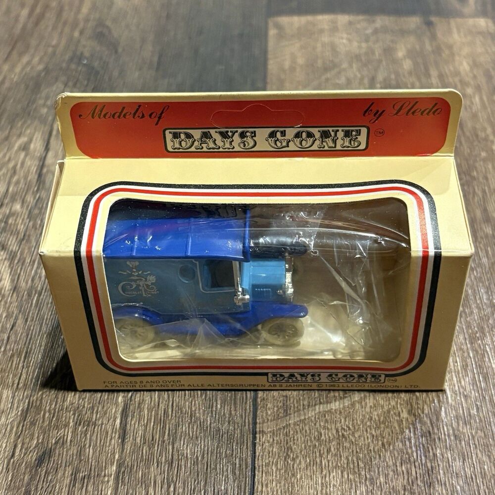Vintage Lledo Days Gone DG 6-8 Lindt Switzerland Blue Diecast  1986